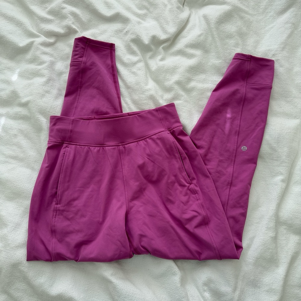 Lululemon pink joggers